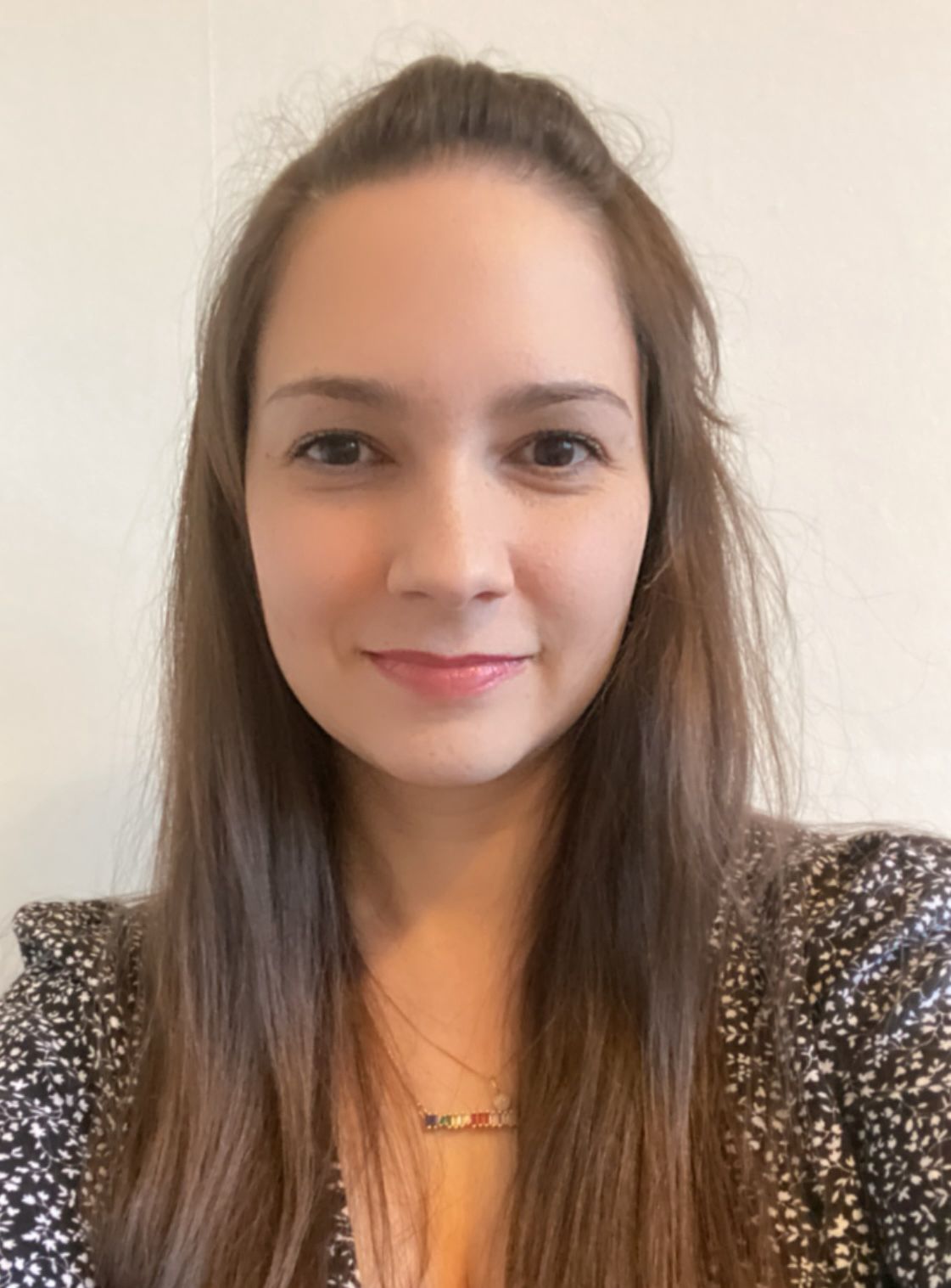 Lorrayne Tentoni – Advogada